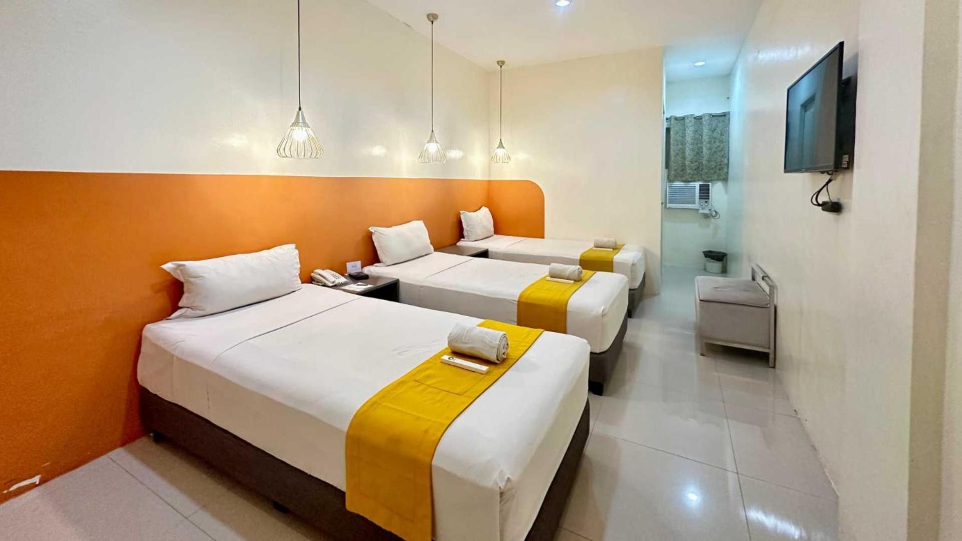 Travelbee Capitol Inn Cebu Exteriér fotografie